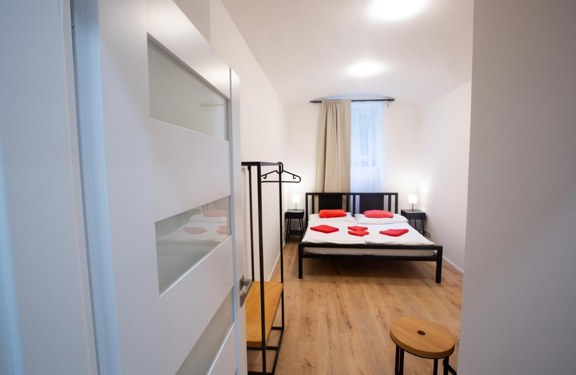 Budget Hostal Praga